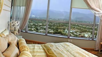 Deluxe Double Room | Kalis bunyi, seterika/papan seterika, Wi-fi percuma
