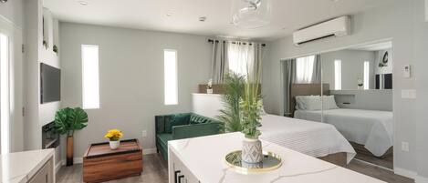 1 bedroom, iron/ironing board, free WiFi, bed sheets