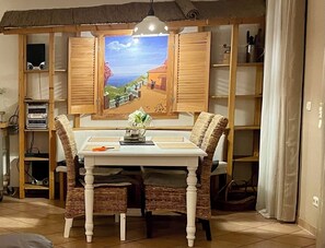 Dining - Ferienhaus „Wiesenidylle“ Auszeit auf der Weidelandfarm (Beelitz)
