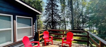 Jack The Horse Lake Cabin -Pool Table-Wifi-Tub-Trails-Peaceful-Dining Closeby!