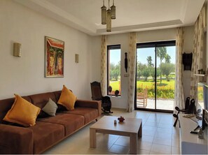 スマートテレビ、暖炉