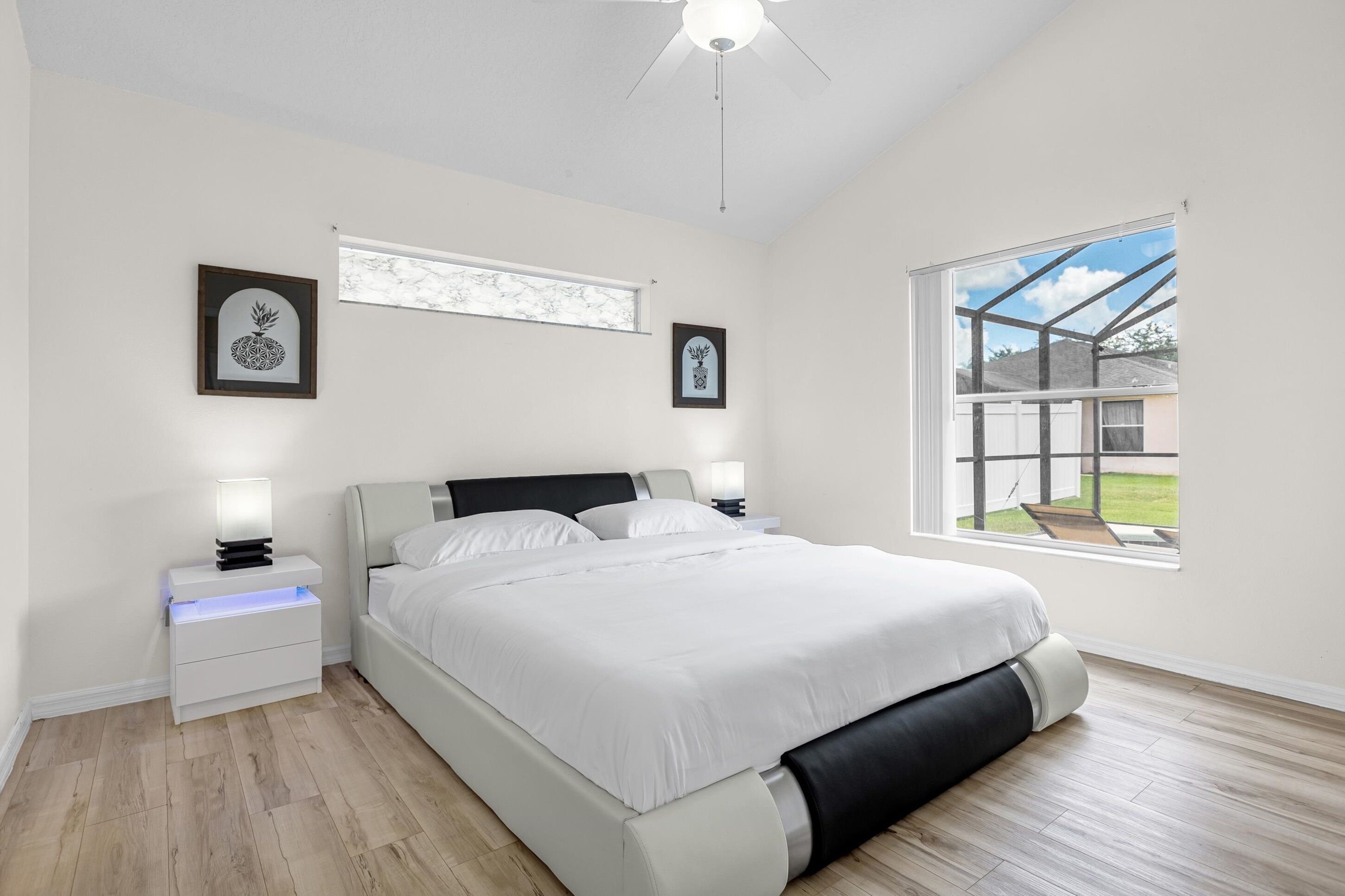 Family House | 4 bedrooms, in-room safe, iron/ironing board, free WiFi