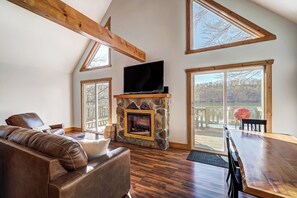 Smart TV, fireplace - Lakefront Home: Fishing + Kayaking + King Bed + Hot Tub (Logan)