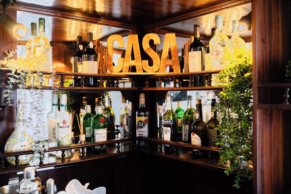 Bar (in der Unterkunft)