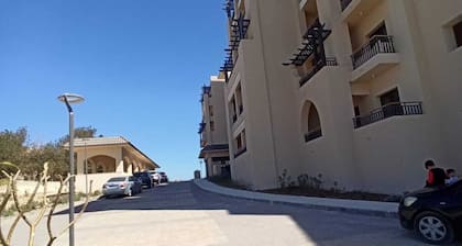 Makramia compound