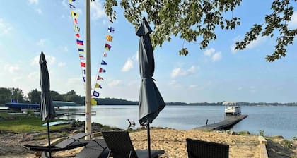 The Nest on Bass Lake, IN