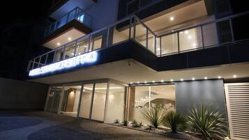 Apartamento básico | Fachada