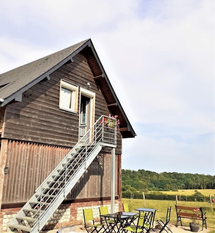 Exterior. Gîtes de France® - L' Hirondelle