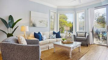 Smart-TV og DVD-spiller