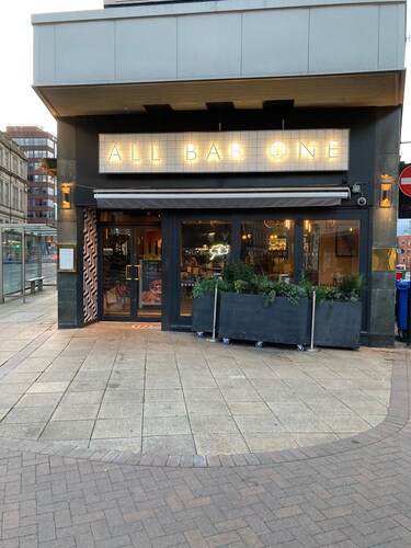 Central Sheffield 3BED 3BATH IV Pent-Apartment