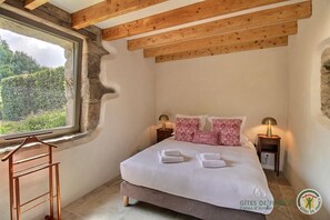 4 Schlafzimmer, kostenloses WLAN, Bettwäsche