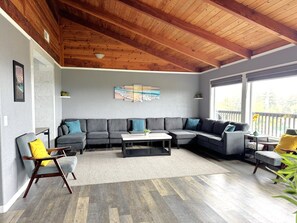 Smart TV, table football, printers - Amazing Ocean View - Redwoods - Game Room - Fire Pit - Casino (Smith River)