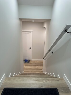 Interior - 2 Bedroom 1.5 Bathroom Brand New, Tranquil Suite: Your Gateway to Rockies & City (Calgary)