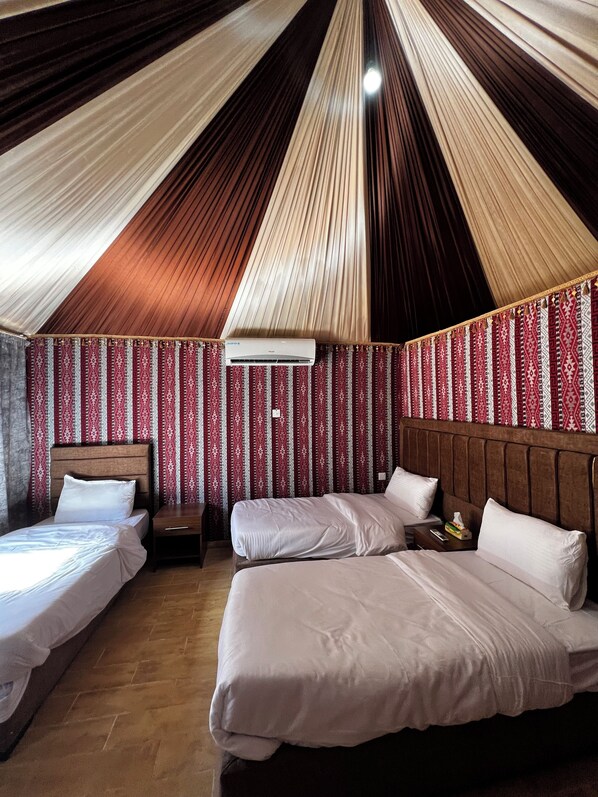 Panoramic Room | 1 bedroom, in-room safe, free WiFi, bed sheets