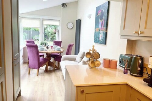 Fashionable Chic Townhouse in the exclusive Ballsbridge area in Dublin 4