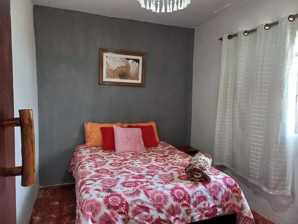 2 chambres, bureau, Wi-Fi, draps fournis