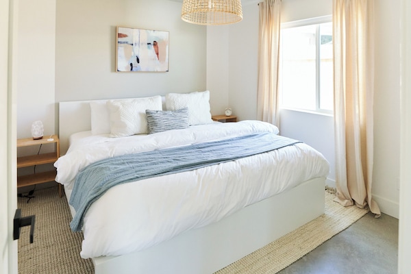 2 chambres, lit parapluie, Wi-Fi, draps fournis