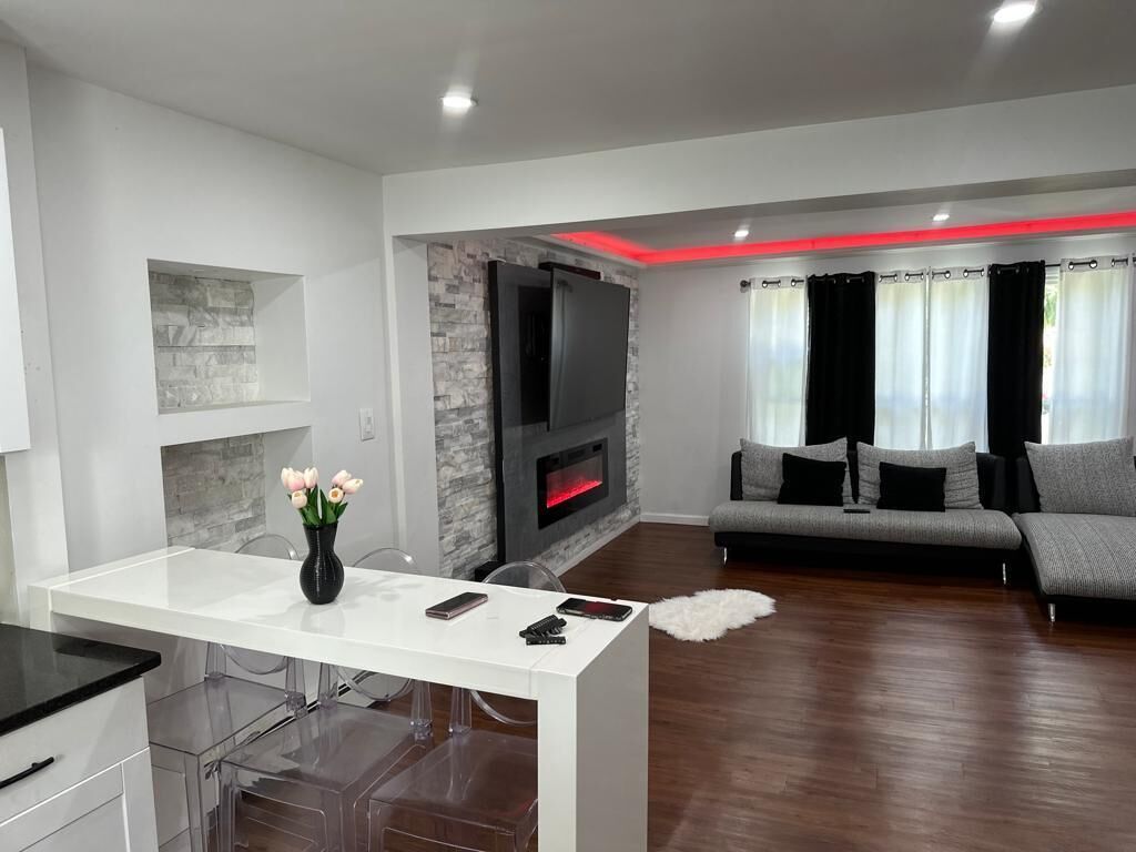 Complete furnished house with 4 rooms 
