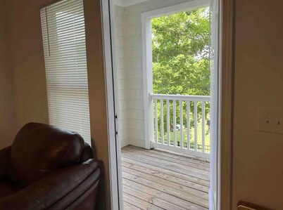 CLT University studios apt