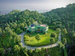 Front of property - amã Stays & Trails Anjanagiri, Kotagiri (Kotagiri)