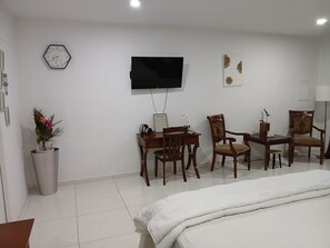 1 Schlafzimmer, Bügeleisen/Bügelbrett, kostenloses WLAN, Bettwäsche