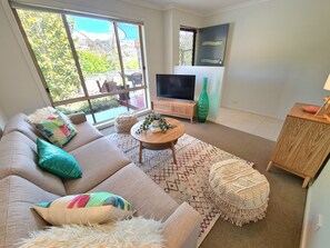 تلفزيون، كُتُب