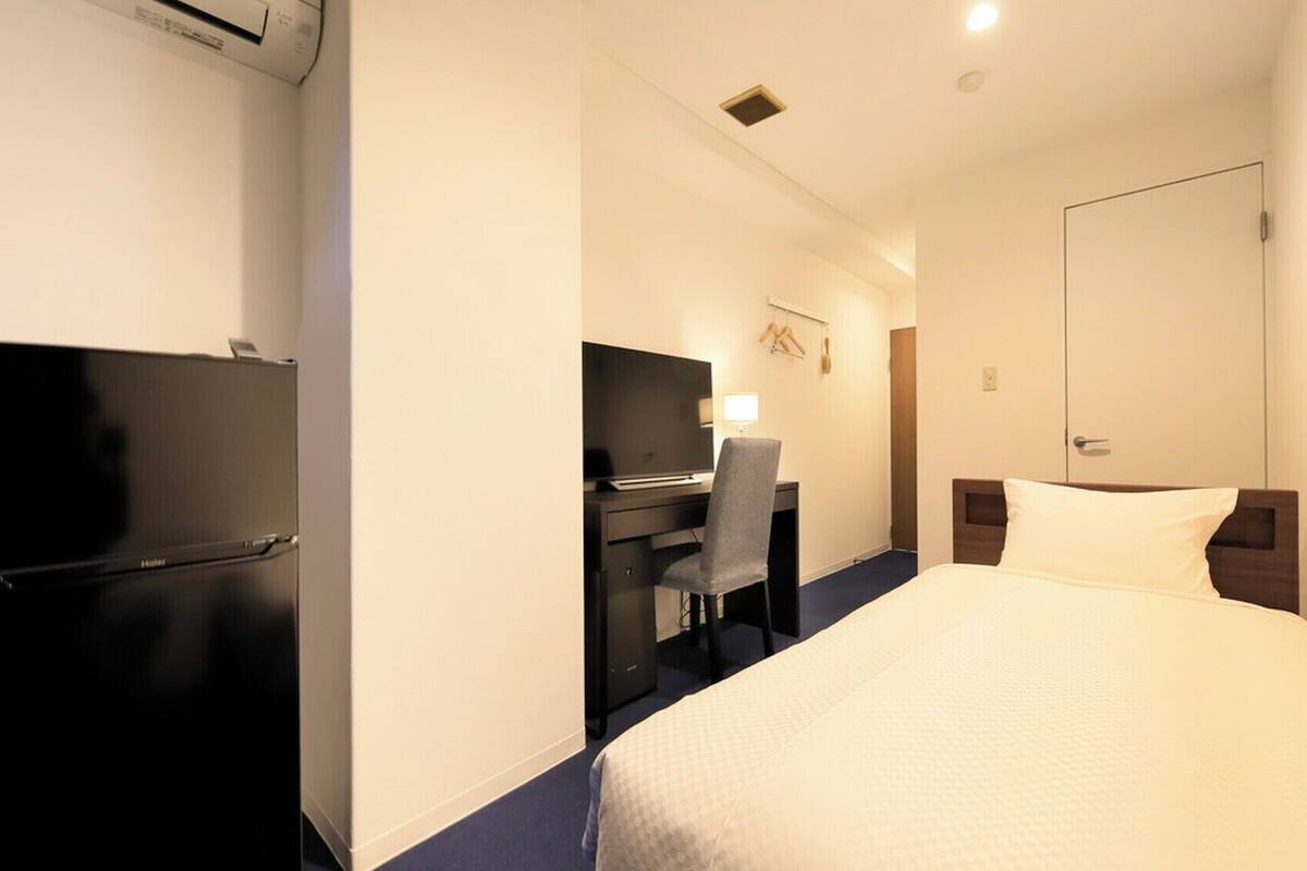 Iron/ironing board (on request), free WiFi, bed sheets