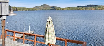 This is a beautiful house that sits facing Loon Lake! Amazing views and dock!!!