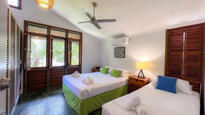 2 quartos, escrivaninha, ferros/tábuas de passar roupa, Wi-Fi