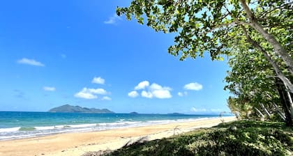 Timana 1 - Townhouse Across from the Beach