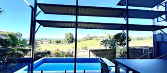 The Rise - Dunk Island views and ocean breeze