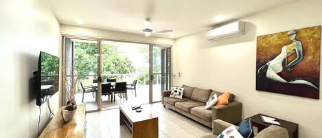 Televisor i oficines