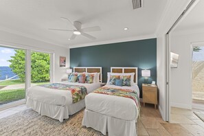 5 bedrooms, desk, iron/ironing board, travel cot