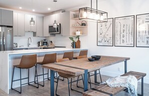 Condo | Private kitchen | Full-sized fridge, microwave, oven, stovetop - Glades and Green by Revelstoke Vacations (Revelstoke)