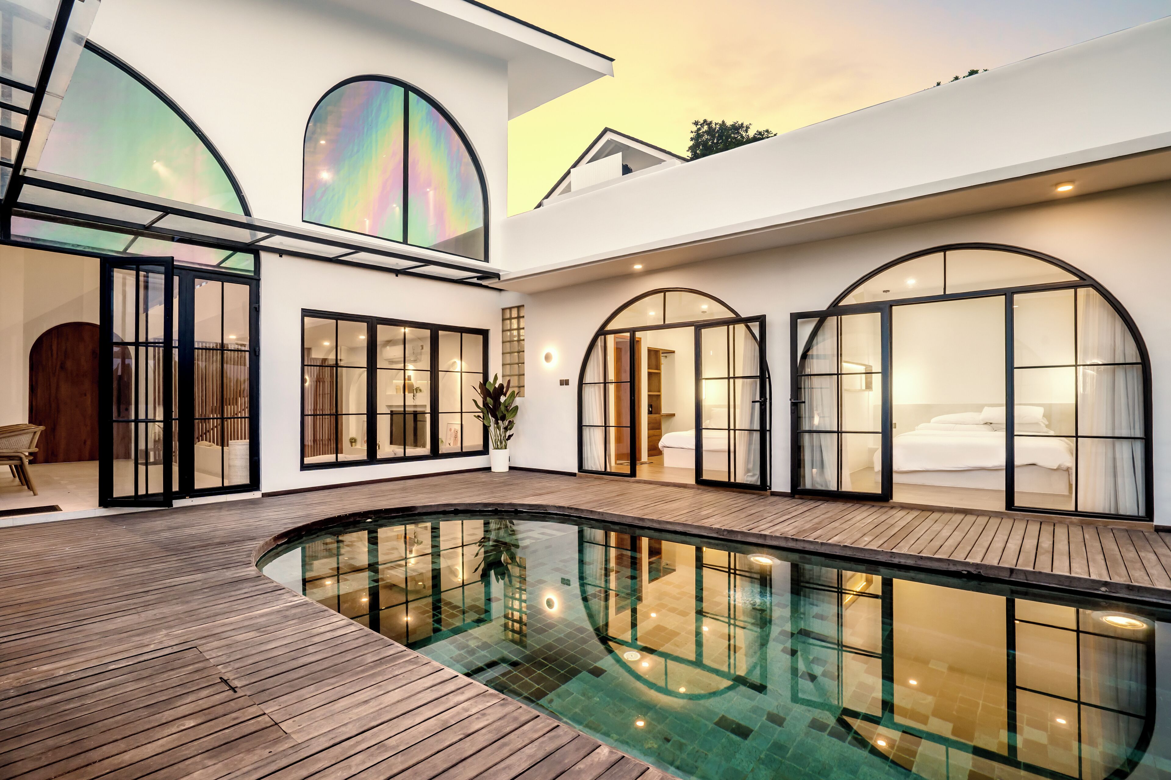 Outdoor pool, sun loungers