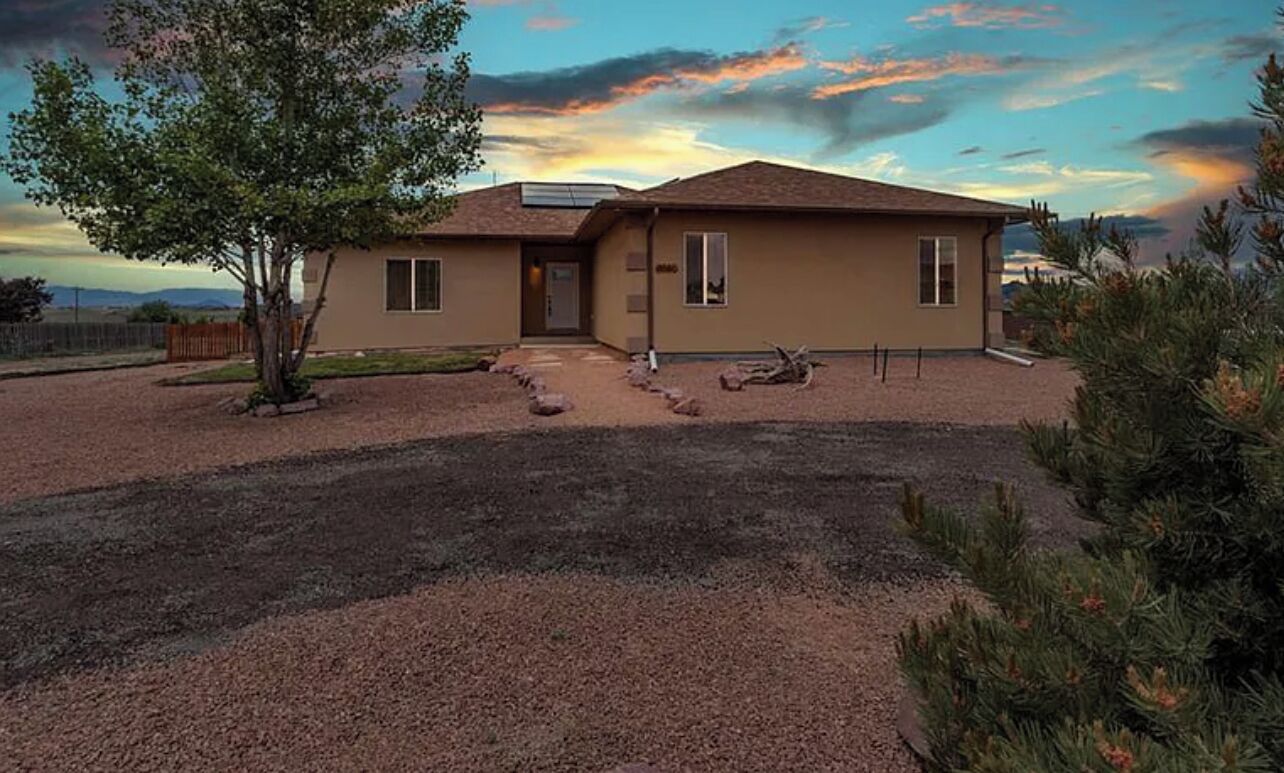 Pueblo Paradise 