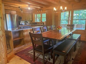 Dining - Cabin log home w view, hot tub, game room. Community pool 4 bedroom Sleeps 10-12 (Deep Gap)
