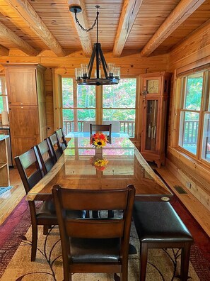 Dining - Cabin log home w view, hot tub, game room. Community pool 4 bedroom Sleeps 10-12 (Deep Gap)