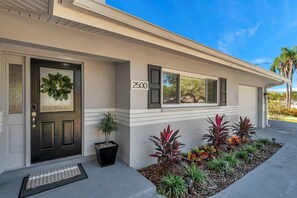 Exterior detail - 4BD, 3BA + Heated POOL + HOT TUB + Game Room—5 mi to Beach--Sleeps 12 (Largo)