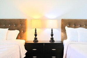 4 bedrooms, iron/ironing board, WiFi, bed sheets