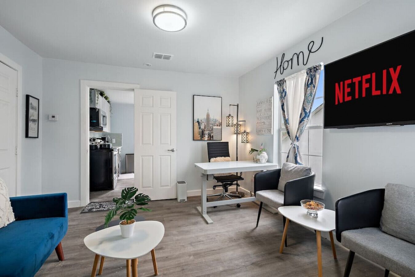 2308 Britton UNIT 4 · Cute & comfy 10min to Downtown