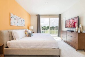 3 habitaciones, tabla de planchar con plancha, cuna de viaje y wifi 