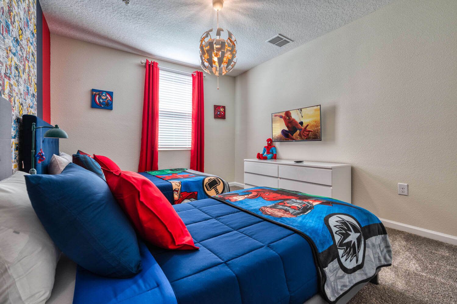 2 bedrooms, iron/ironing board, travel cot, WiFi