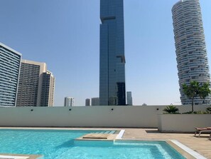 Exterior - NEW Direct Golf View Sport City 2BD (Dubai)