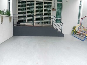 Children’s area - 3 minutes to Pantai Pelindung and nearest to all viral places at Kuantan! (Kuantan)