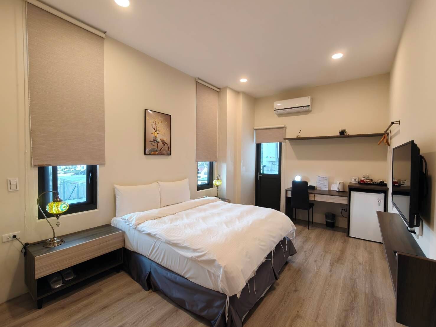 Comfort Double Room, Bathtub | Free WiFi, bed sheets