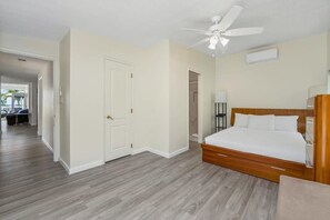 4 bedrooms, desk, iron/ironing board, free WiFi - @ Marbella Lane - Sunshine Seascape | Ocean View (Kaneohe)