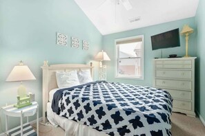 4 habitaciones, tabla de planchar con plancha, wifi y ropa de cama 