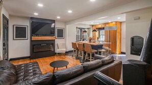 Unclassified image, 4 of 32, button - ꕥLuxꕥHeated* Pool/Hot Tub/Gamerooms/Firepit/Outdoor Shower/Bunks (New Albany)