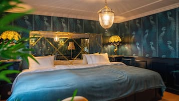 Grande Chambre | Sengetøy av topp kvalitet, senger med overmadrass og minibar